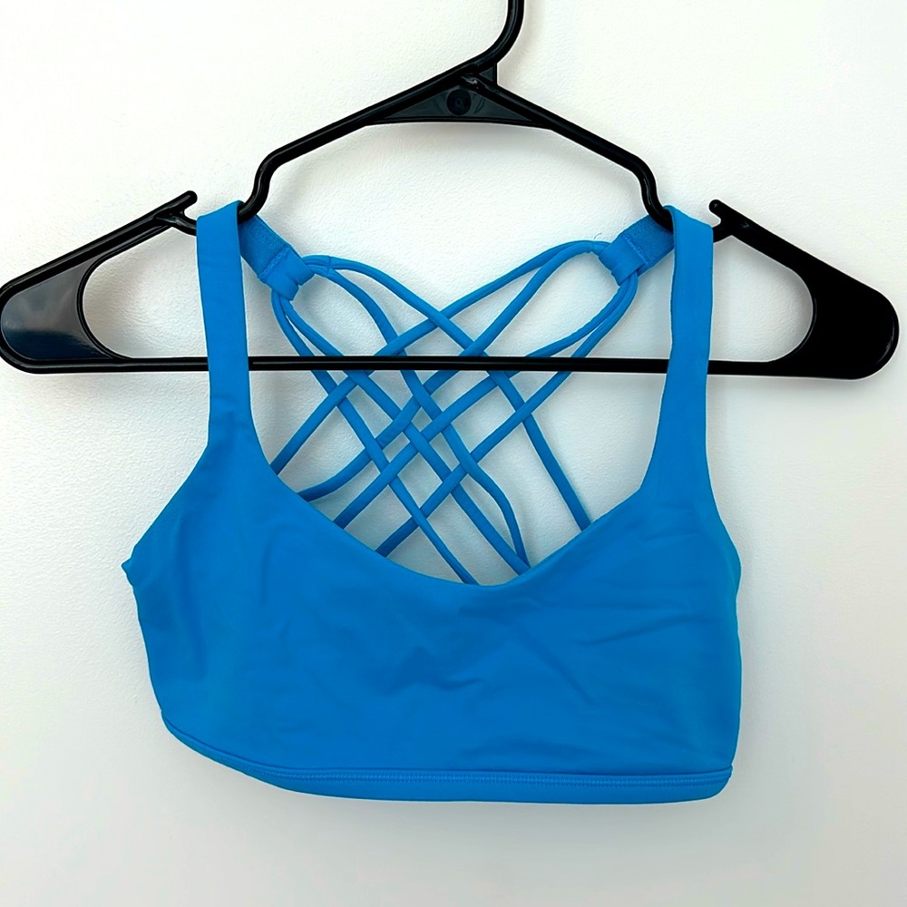 Lululemon Free to Be sports bra, turquoise, size 4